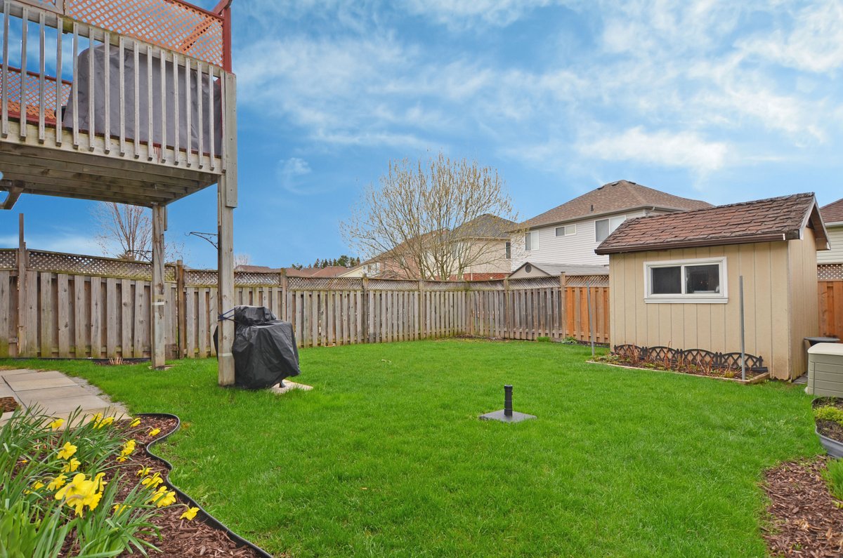 JamieMcRemax's tweet photo. 🔥HOT NEW LISTING🔥
50 Heritage Crt. Barrie
$789,900
For more info visit: https://t.co/oO66Rw5b20

#JamieMcGinty #Remax #RemaxHallmark #NewTecumseth #Alliston #Allistonhomes #Beeton #Orangeville #barrie #BarrieRealEstate #bungalow #inlawsuite #RealEstate #Realtor #Realty #ForSale https://t.co/TENiO3l16y