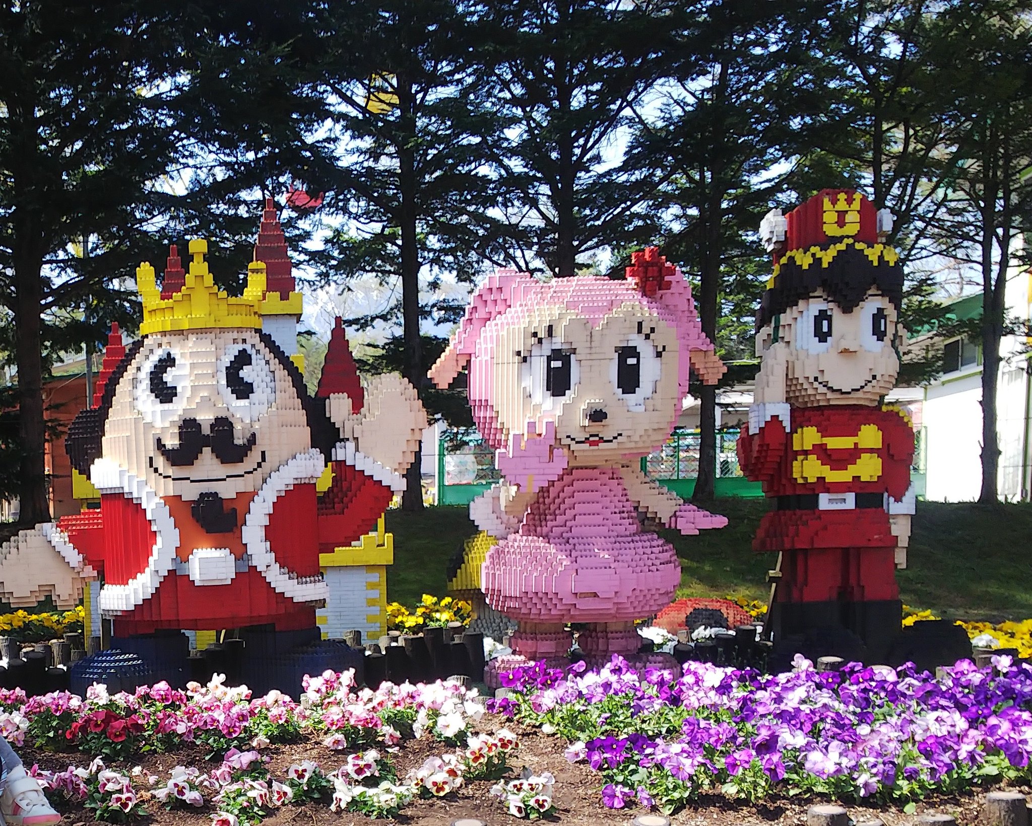 本物パパを目指すようちゃん 軽井沢 大人の観光地のイメージがあったが おもちゃ王国にタリアセン 子連れ旅行で満喫 ホテルも 子連れが多かったし ブッフェもそこそこの内容だっが さすがに４歳 Amp １歳連れではゆっくり味わえなかったな 周りの