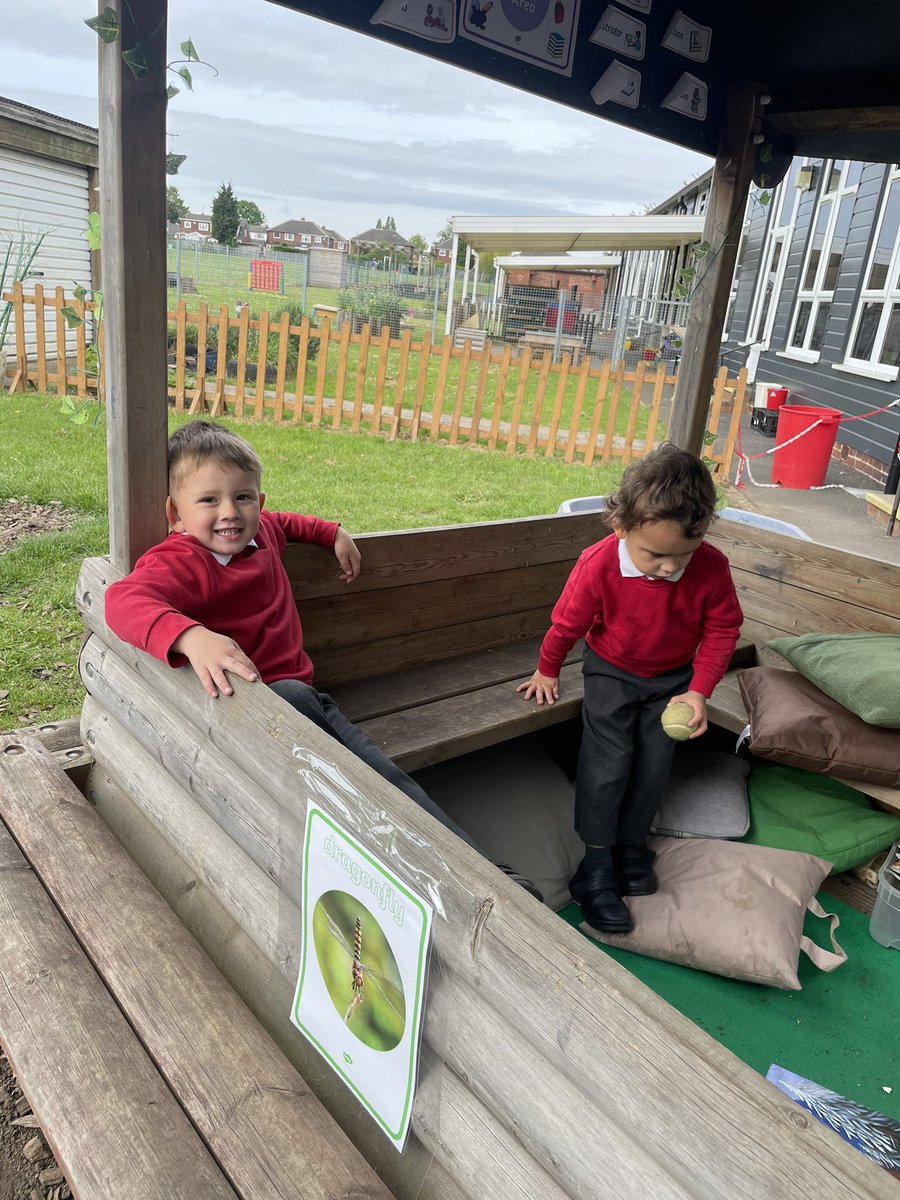 stacyj2008's tweet photo. Loved seeing Theo and jasper at nursery today ☺️ https://t.co/Z77c37jZch