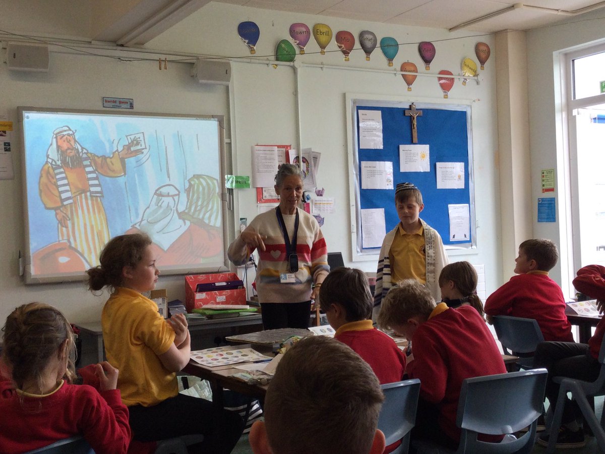 Dosbarth4's tweet photo. @Dosbarth4 have enjoyed learning stories from the New Testament with Bible Explorers #newtestament #bibleexplorers https://t.co/Ug8GjbDjM0