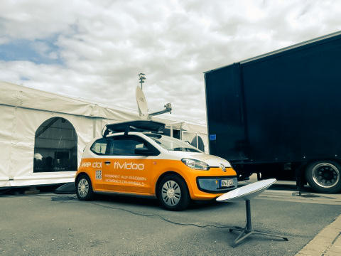 Ja, er fährt noch! Unser Up war heute beim deutschen Luft- und Raumfahrtzentrum als Mobile Connectivity Vehicle unterwegs, mit 5G-Bündelung von #Peplink und Sat-Anbindung via #Starlink und KaSat von #Eutelsat. #tividoo #dlr #ConnectivityMatters #MobileConnectivity