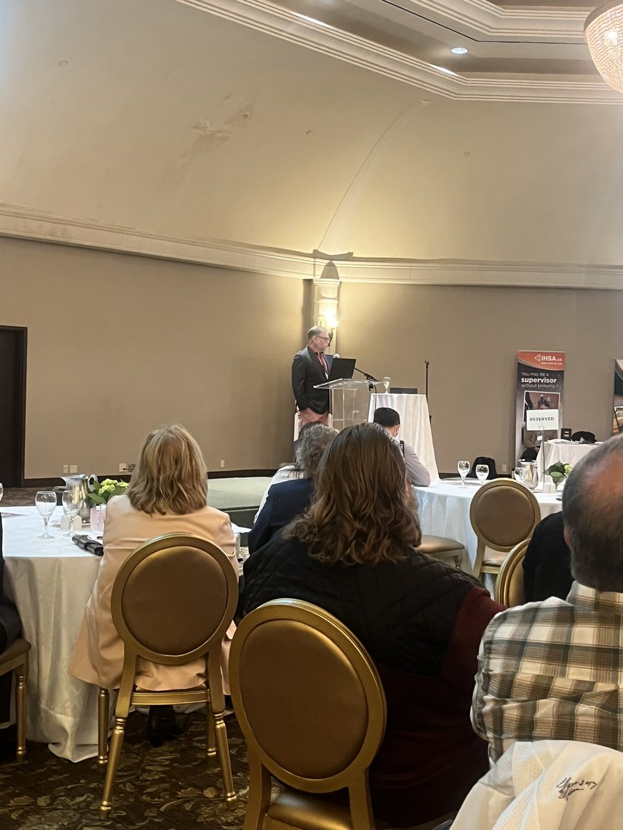 LeeAnne Lyon-Bartley tweet media