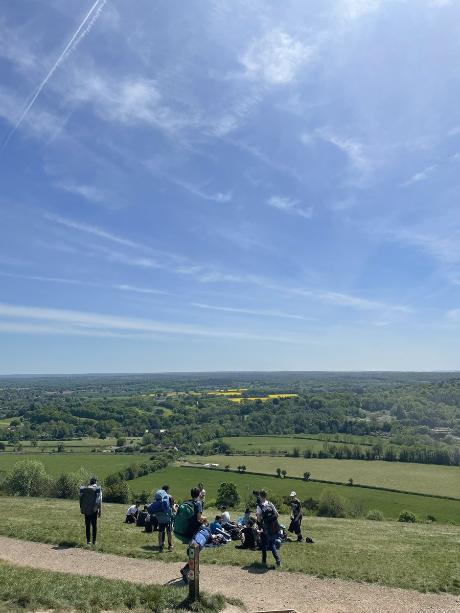 FBS_Sport's tweet image. The second group of Year 9 @DofELondon Bronze practice weekends are off and reached the top of box hill… now to make their way to the campsite… 🏕