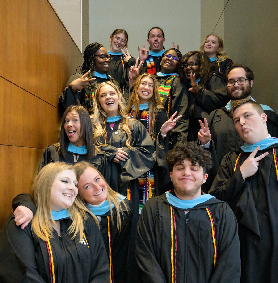 siue_hesa's tweet photo. That’s a wrap—Last night, we hooded students in our master’s program and congratulated them for a job well done! https://t.co/M00SvCATvw