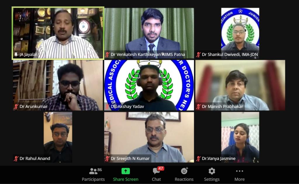 dr_venkatesh_k's tweet photo. Thanks a lot to our former IMA National President Dr Jayalal sir for standing with Junior Doctors 🙏🙏🙏

#NEETPG22 #NEETPG2022postpone #NeetPGcounselling2021 #Neetpg2022 #NEET2022 https://t.co/ScWhxI131w