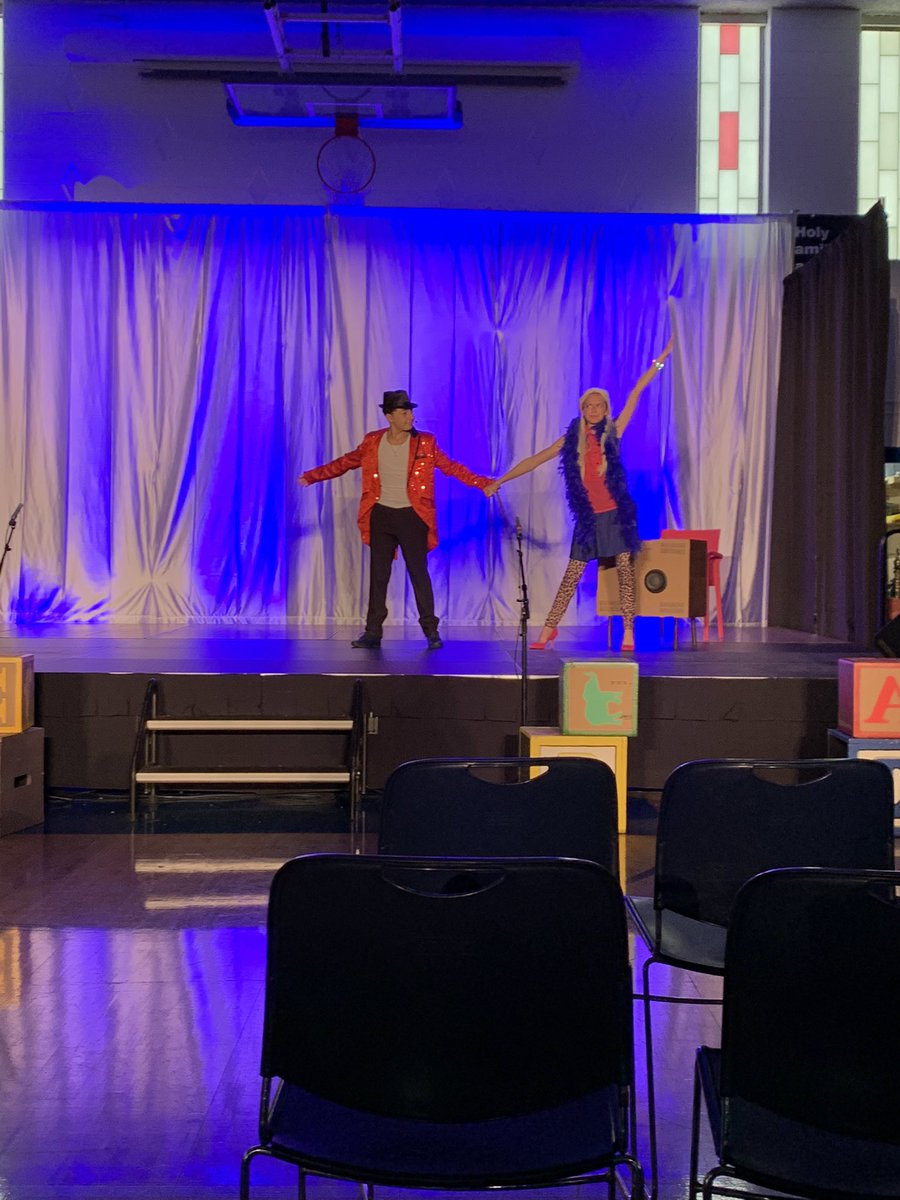 MrsNewellMusic's tweet photo. Itβs show day! Some sneak peaks from yesterdayβs dress rehearsal. @olwschoolAH #singjenny #bitbusy #onceuponatime #alwaysawildcat https://t.co/PCGdYN16Ur