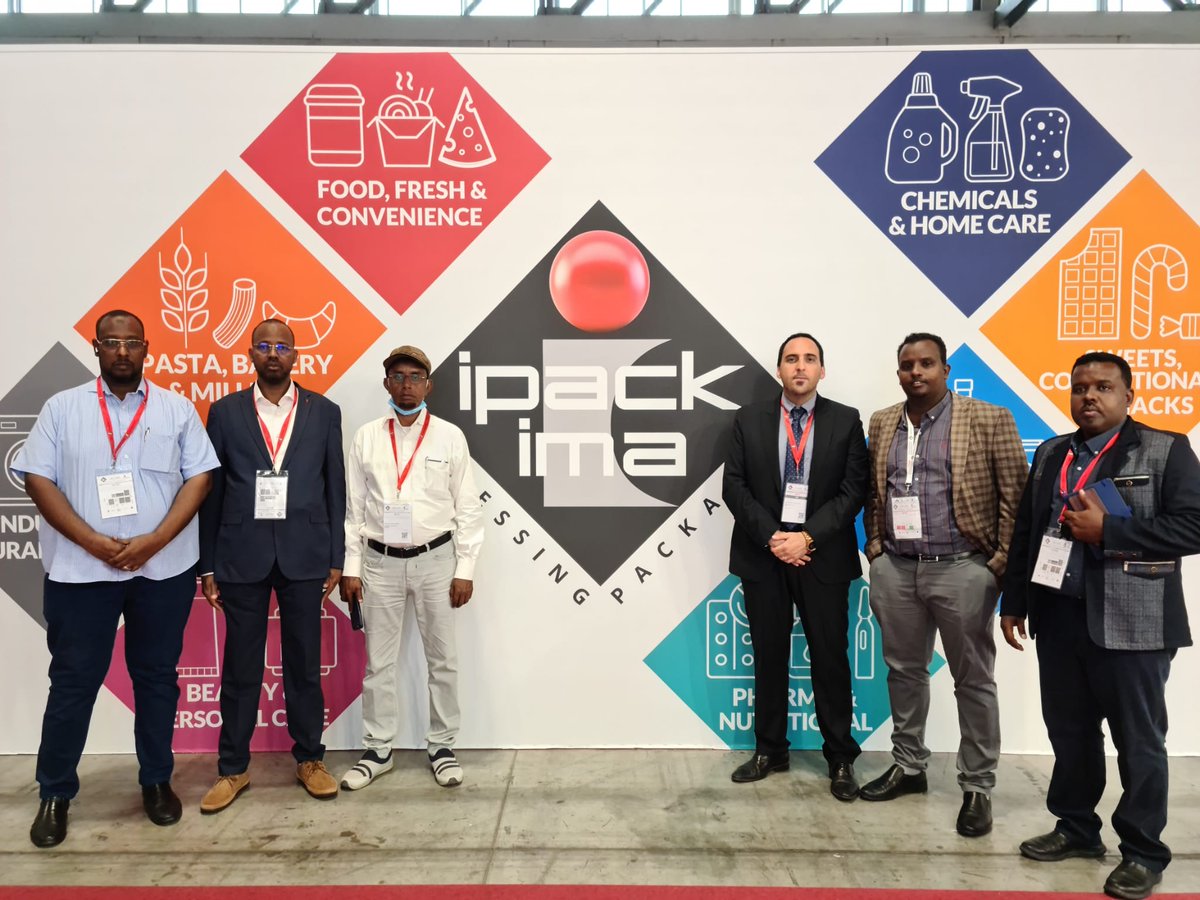 ITPO_Italy's tweet photo. 🚩 At #IpackIma '22 we also supported two more #business delegations: one from #Somalia 🇸🇴 and one from #Iraq - with most operators from the KRG #Kurdistan Region - who engaged in +130 #B2B meetings with local exhibitors. #IPI 🇮🇶

🔎 Discover more: https://t.co/HLSyAcPrpc https://t.co/jlqVMtT8wx