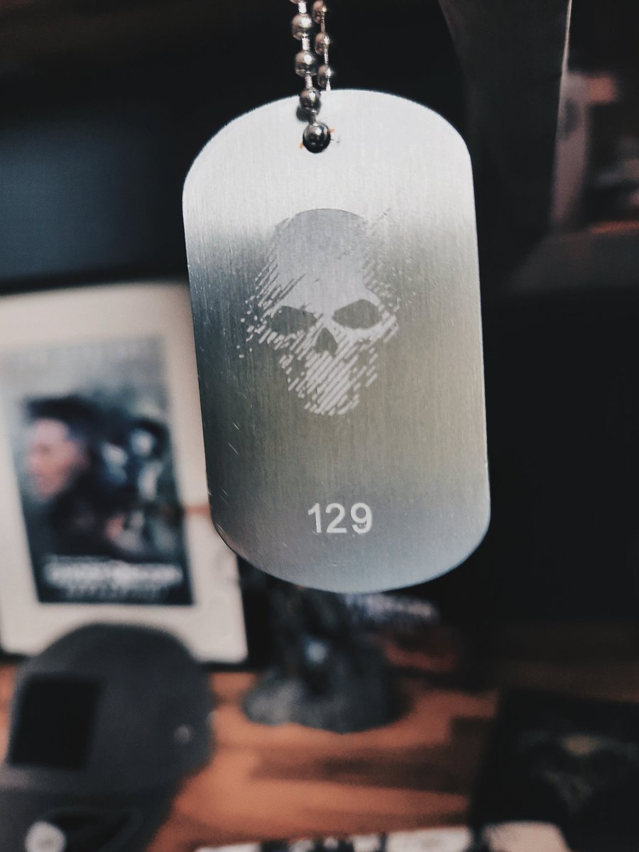 MEMENTO_Fire's tweet photo. The Ghost Recon Breakpoint collection is growing again!! 

A big thank you to @Ubisoft
/ @GhostRecon - @GhostRecon_FR this totally matches the Ghost Recon universe!

Delta,
The covid has prevented us from meeting again, but
Never Forget, We Are Ghosts ! or Wolves ! @6Golf3Bravo🐺 https://t.co/xKIDOeTdP9
