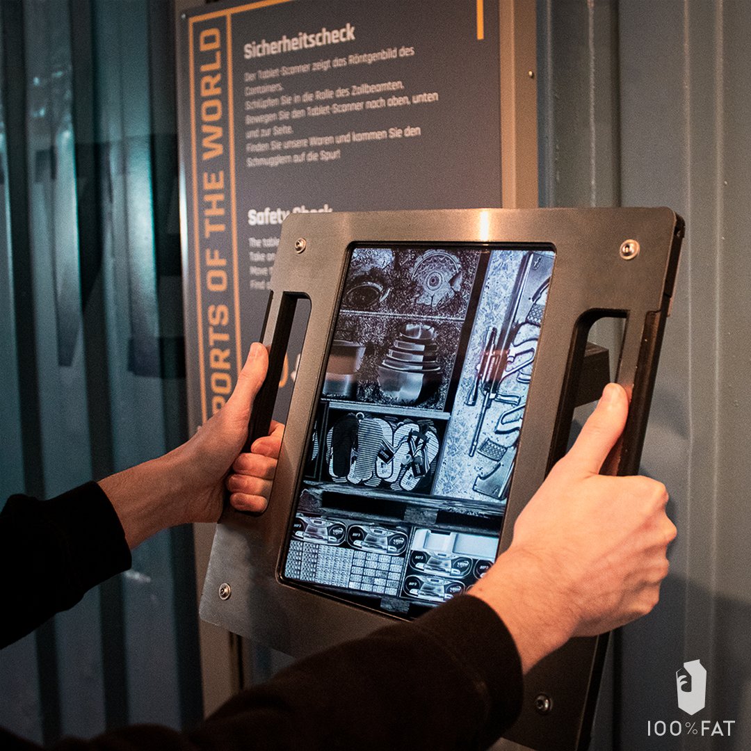 Goed nieuws! De Augmented Reality Container Scanner installatie is zo goed als gereed en zal binnenkort op locatie geïnstalleerd worden. Mocht je vanaf volgende week in de buurt van Wilhelmshaven in Duitsland zijn; breng dan een bezoekje aan het JadeWeserPort-InfoCenter!