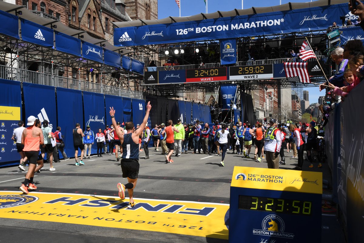 bostonmarathon's tweet photo. Hands up for #FinishLineFriday!

#Boston126 #BostonMarathon https://t.co/a21xarC8th