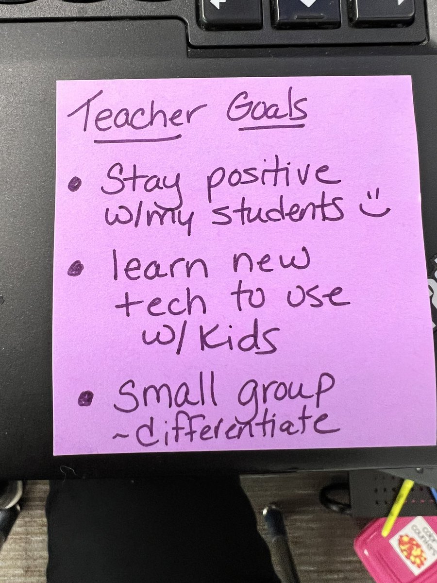 Julie Mayer tweet media