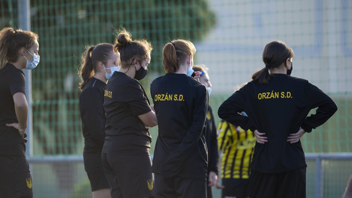 RCDeportivo's tweet photo. #ANOSACANTEIRA | #ASNOSAS Xornadas de adestramentos a portas abertas no @OrzanSD Feminino https://t.co/Qnt3yFPixE https://t.co/58b9NyvW3x