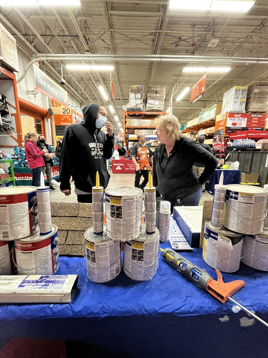 HenryCoChicago's tweet photo. Pro Event at @HDCountryside today! Come see live demos from many vendors including @TheHenryCompany! Come see how our products can help with your projects!
@BKTHD1983 @hdjustjoan @LemmaTony @tony_troia @Jacobhomedepot @AriannaJacks https://t.co/2aX1Wlug37