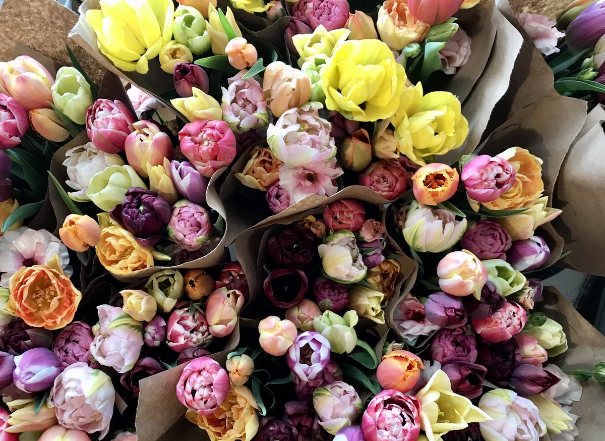 Pierces_Store tweet picture