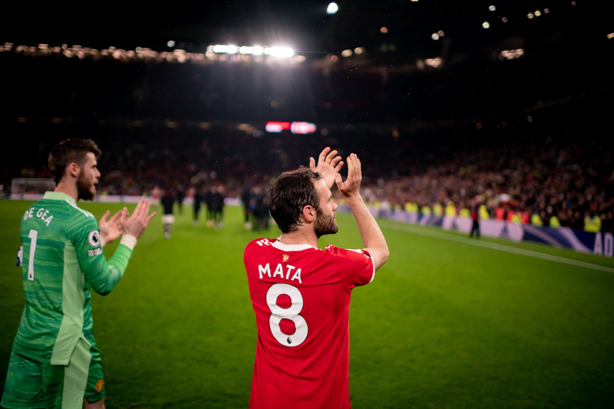 ManUtd's tweet photo. We can't wait to see you in Brighton, Reds! ❤️

#MUFC | #BHAMUN https://t.co/6vDFN5Io6C