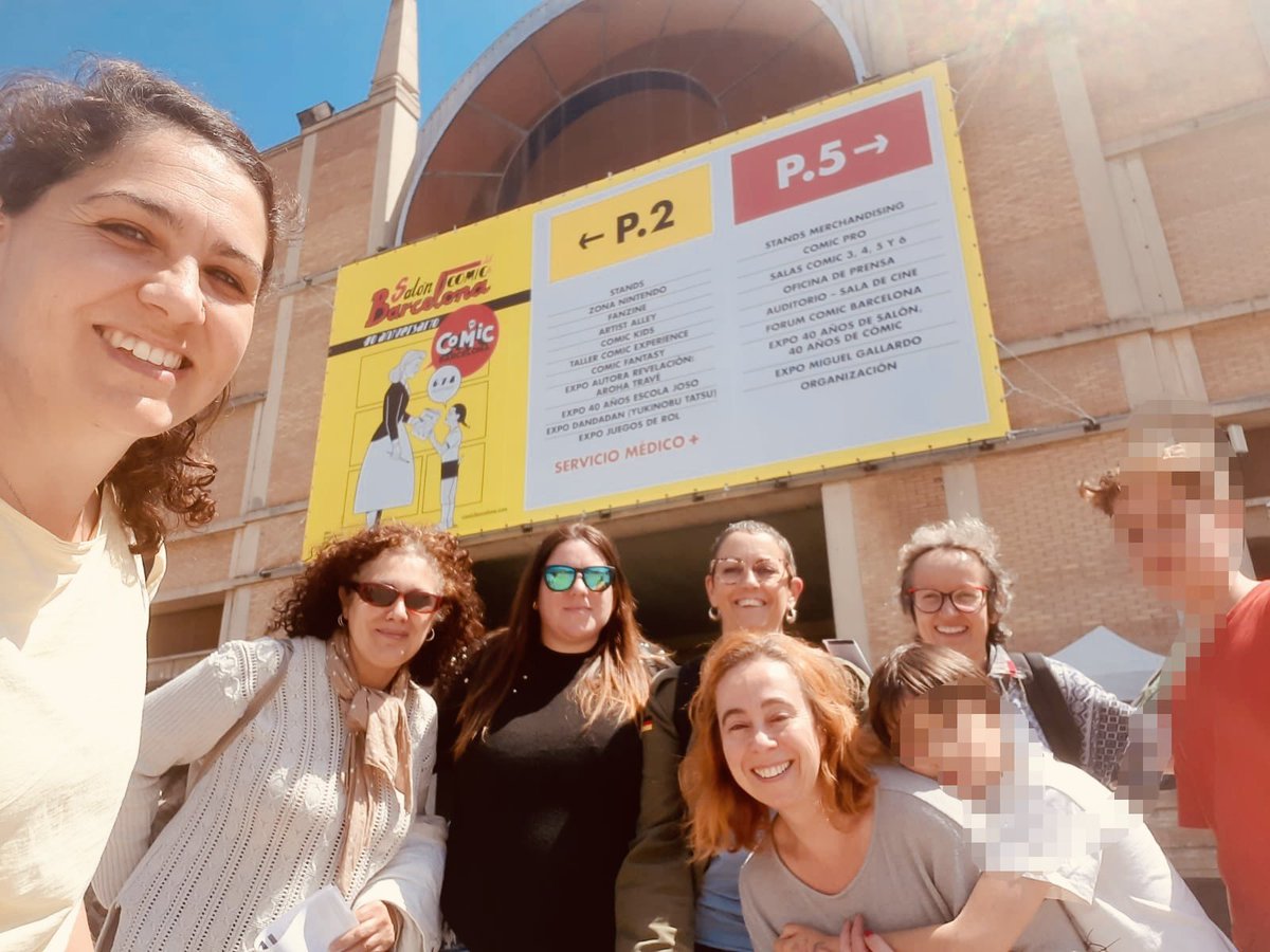 BiblioWagner's tweet photo. El Seminari de BE de Santa Coloma de G al Saló del Còmic #40comicBCN #bibliotecaescolar #bescat #Erasmusplus #Cete+ #ComicBCN @bibliothoven @puntedu @EUErasmusPlus @crpsantacolomag https://t.co/8O9Xv35zZi