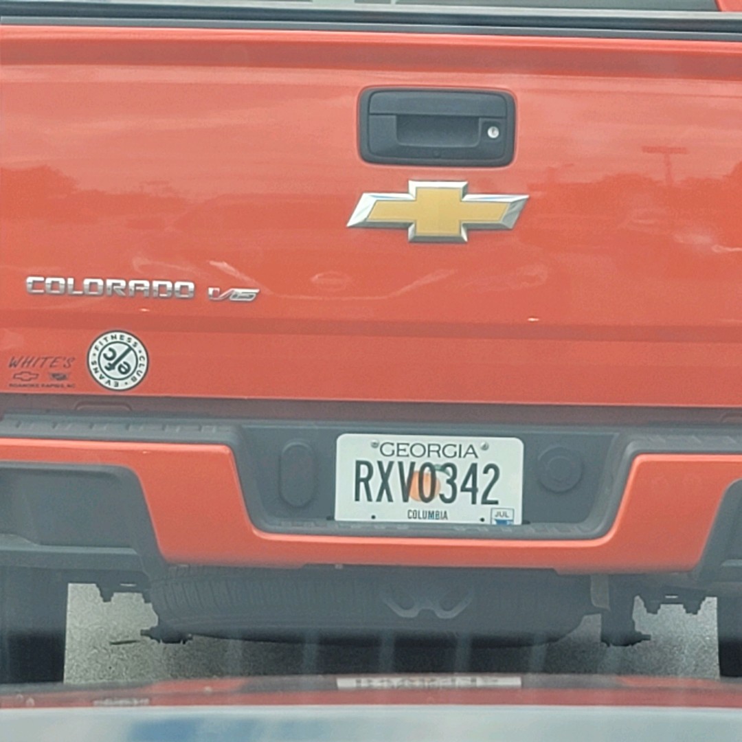 Congratulations to this week's #BumperStickerWinner! Come to the front desk to claim your 💵 $100 prize!

*must claim prize within one week, expires on 05/13/2022*

#EFCItstartshere #EFCGetFit2022 #BumperStickerContest