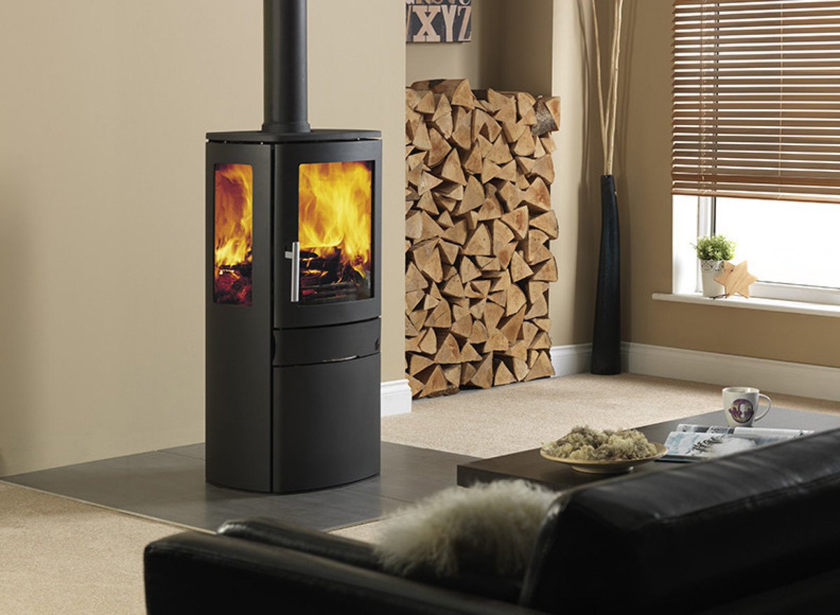 embers_heating's tweet photo. The ACR Neo stoves are fully featured, contemporary stoves, with DEFRA approval! 🔥

They have a discreet cupboard base, ideal for convenient storing of logs or kindling. The 1C has a large glass window while the 3C has an additional two side windows. 🏡

https://t.co/zpQ0P4qFbE https://t.co/XZAaTe20BR