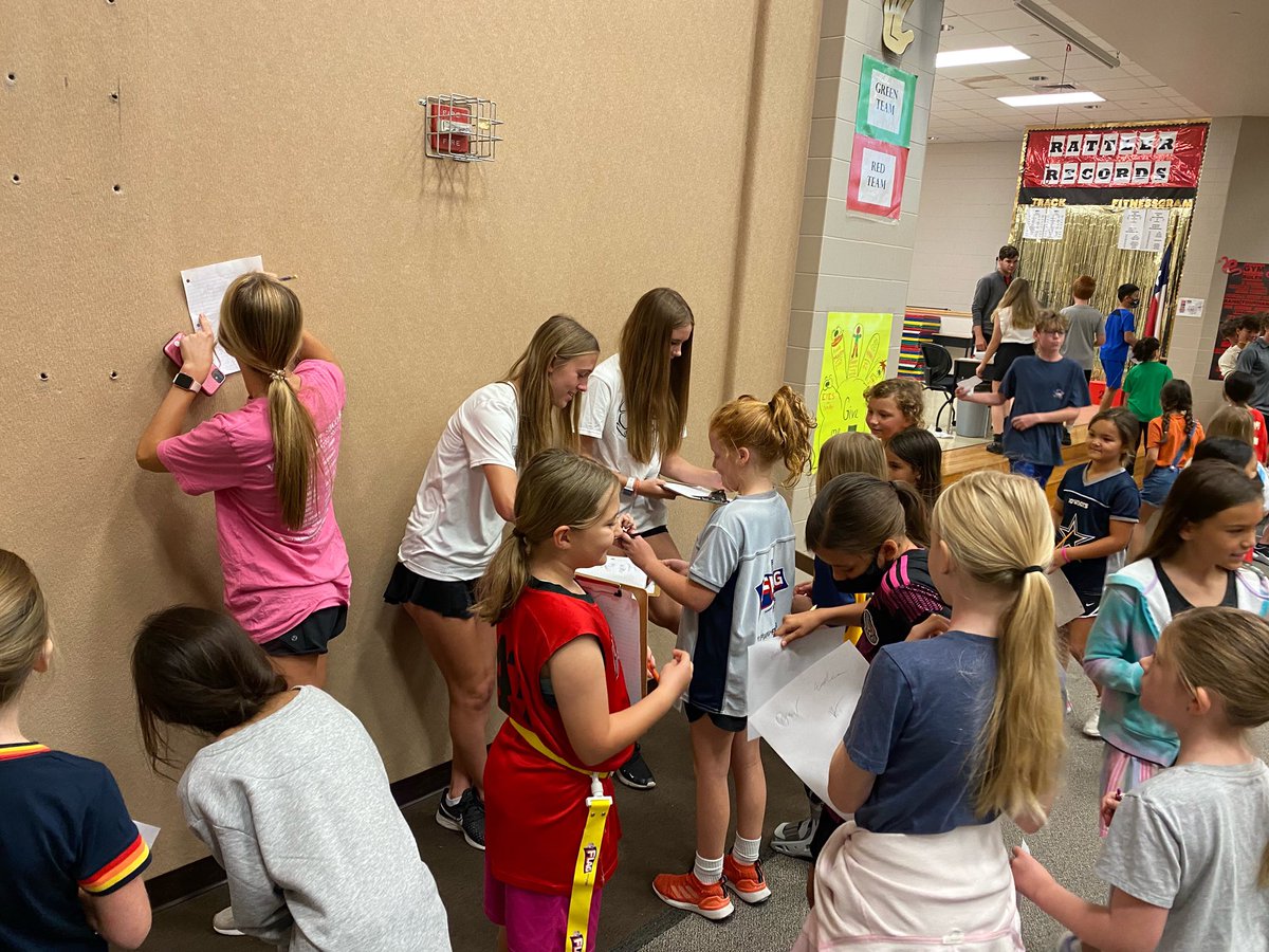 Vandegrift Football tweet media