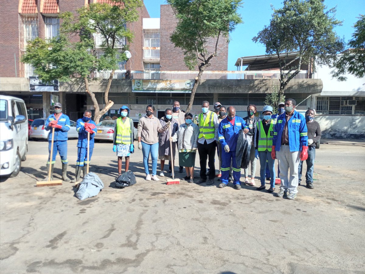 Target_13_'s tweet photo. Today's cleanup was an incredible experience as always.  Stakeholders coming together for a common cause,making an  effort to maintain a safe and clean environment as well as encouraging surrounding communities to play an active role #fightpollution #KeepOurCitiesClean https://t.co/x6IXcw5sYg