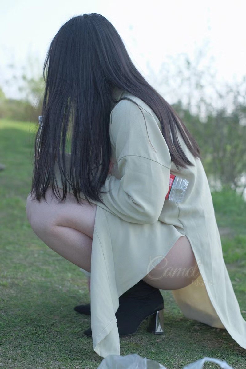春天走了，打野战的好时节过去了
以后打野战要带花露水🦟 https://t.co/FqJxcbWEVx