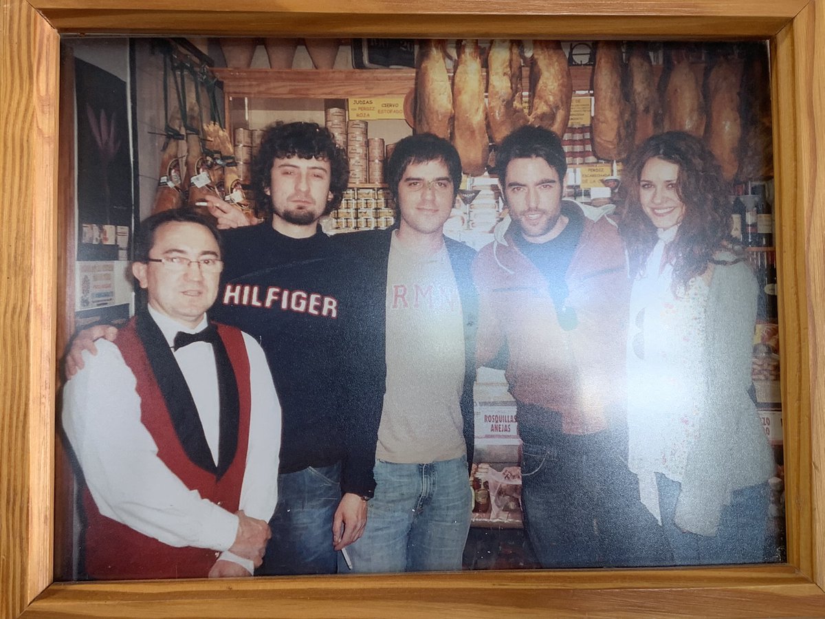 Parada de camino a Cartagena con vistas😂 Ese pelito de <a href="/ErnestoSevill17/">ErnestoSevilla</a> <a href="/LaResistencia/">La Resistencia por M+</a> <a href="/DaniMateoAgain/">Dani Mateo 🤘🏼</a>