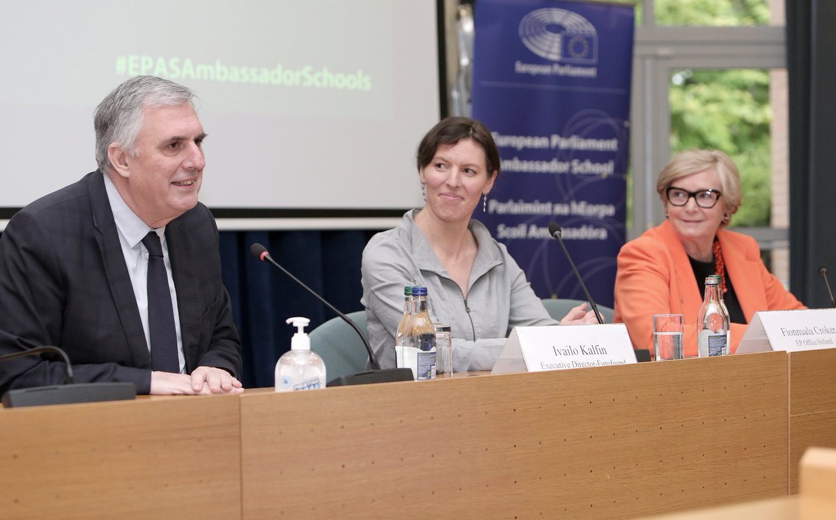EPinIreland's tweet photo. We had a wonderful day today at the Dublin EPAS Awards Ceremony.

Many thanks to @FitzgeraldFrncs for joining us and for taking part in a Q&amp;A with the students. And to @IvailoKalfin for hosting us at @eurofound.

Congratulations to all the students on completing the programme! 🇪🇺 https://t.co/mJnV8fQWyT