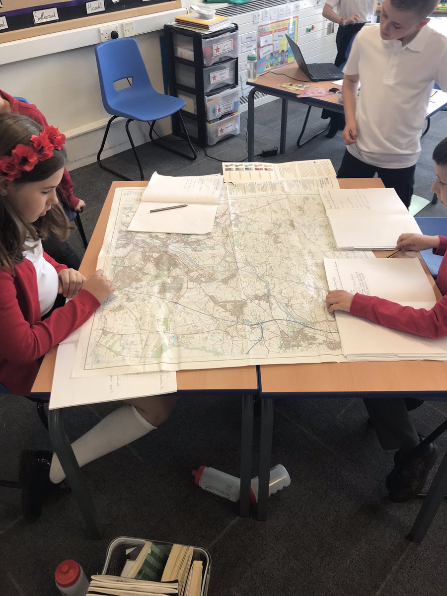 MrS_OLOS's tweet photo. As geographers this week, the children in Elm revisited their OS map skills to identify human and physical features around our local area. They also used eight point compass directions to find nearby settlements 🌍 🗺 https://t.co/gtWbBNHTve
