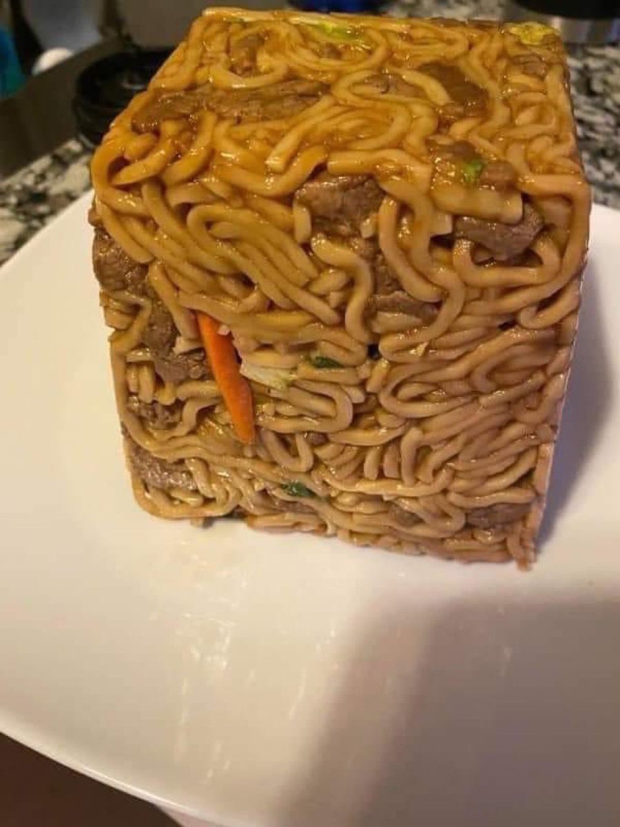 kareem_carr's tweet photo. pov: you’re a data scientist and you just applied pca to your dinner https://t.co/unhuAO4Wfg