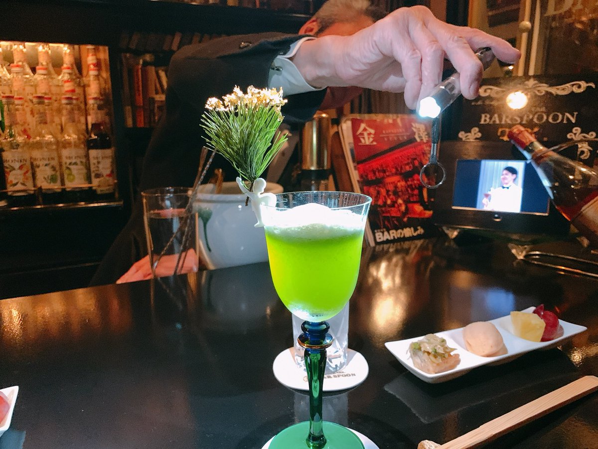 ai_ta_kokoro6's tweet photo. GWはお酒を求めて旅をしてました🍶
#BARSPOON
#ひがしやま酒楽
#稲村屋 No.18号(青森)
#豊盃 リヴレ(青森)
#宗玄 アザレア(石川) https://t.co/ZDgqQeAo7B