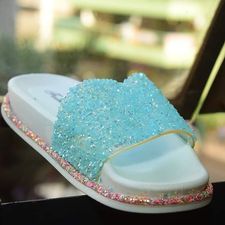 UApparell's tweet photo. Quality and stylish slides now available at an offer  of 600/=from size 36-40,
Call/App 0707390310 for order/derivery
Agro house 2flr room net to Gill house. Welcome!!!
#NTSA#Rema #Sonko https://t.co/pfi8ckR11P
