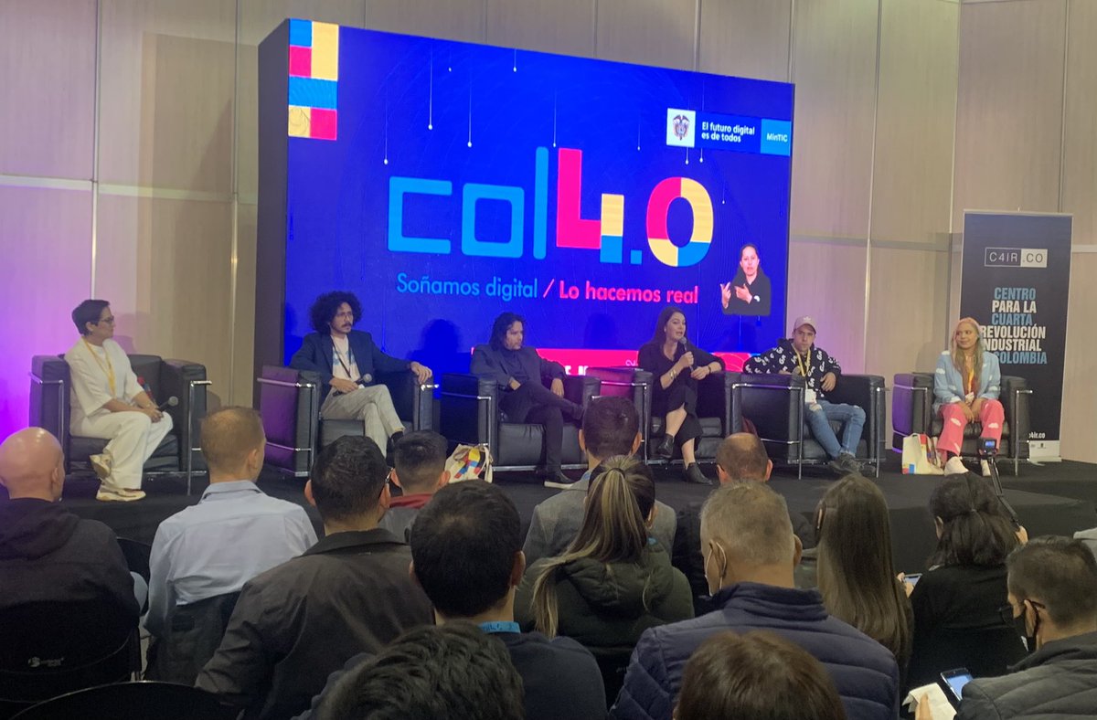MiguelRiano_AD's tweet photo. gm fam, continúa @Col4punto0 aprendiendo sobre #nfts y del arte de @alejandropeters @psychdre_eth @DaniMunozArt @NoreMagdaniels, y por supuesto gracias a @clemengiraldo por promover la adopción de #blockchain en el país 

#NFT #nftcommunity #nftart #nftartists 

@SlothCreators https://t.co/7mx4q5QI12