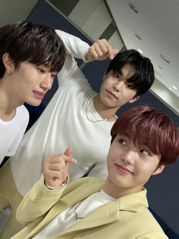 DOWOOLOOKS's tweet photo. happy yedam day ! https://t.co/FRkR5NkuWF