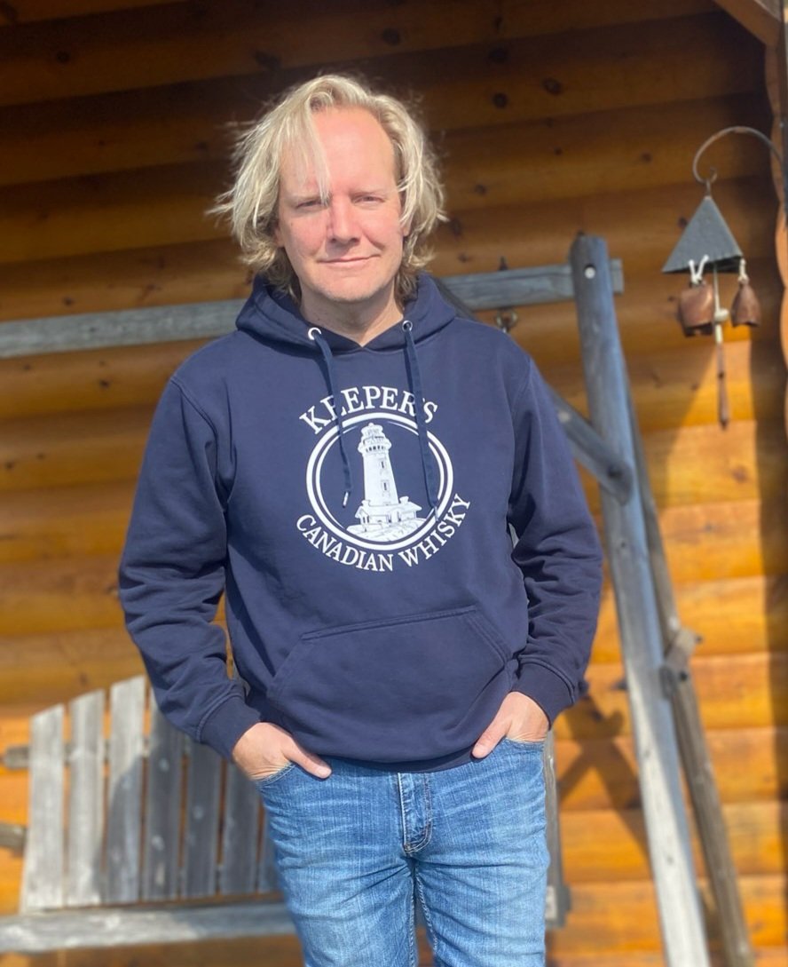 Check out @TorrensJonathan modeling our wonderful merch!
Available at keeperswhisky.com