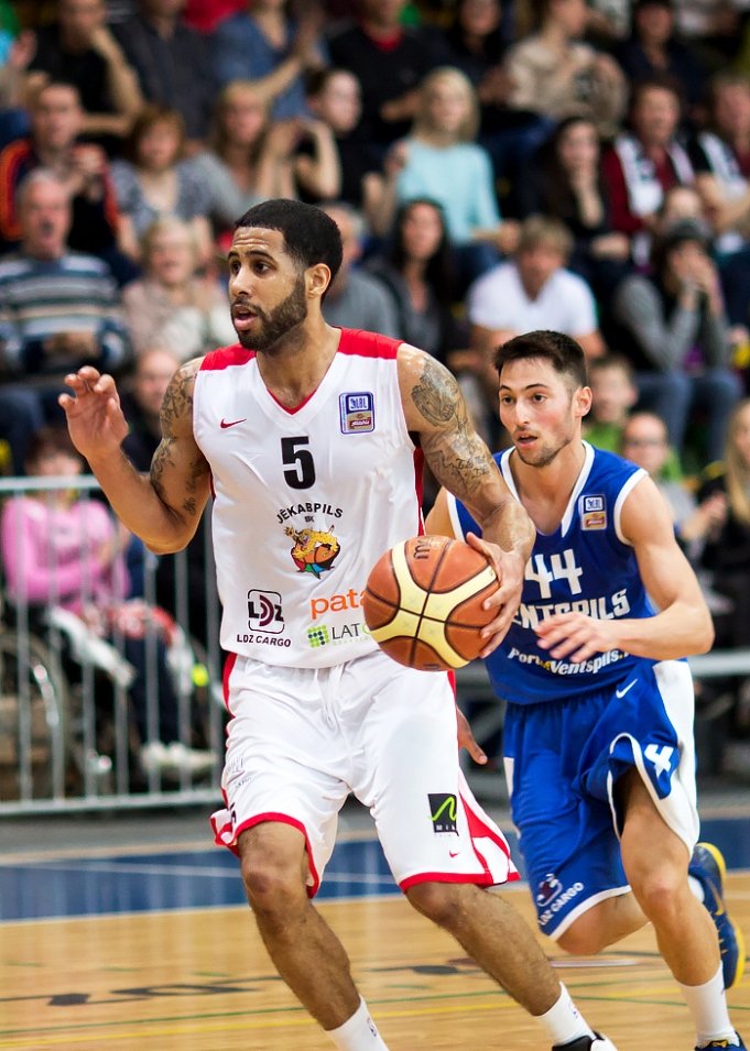 ParBasketbolu's tweet photo. 🇱🇻7.maijs vēsturē
2015.gada LBL 1/2finālā @JekabpilsBK (E.Valeiko) pārspēja BK Ventspils (R.Štelmahers) 89-87, panākot sērijā 2-2.
M.Burwell 26, P.Veselovs 13 - N.Gkikas 18, A.Butjankovs 15.
📸L. Irša
#dienavēsturē https://t.co/Em1FglPpgn