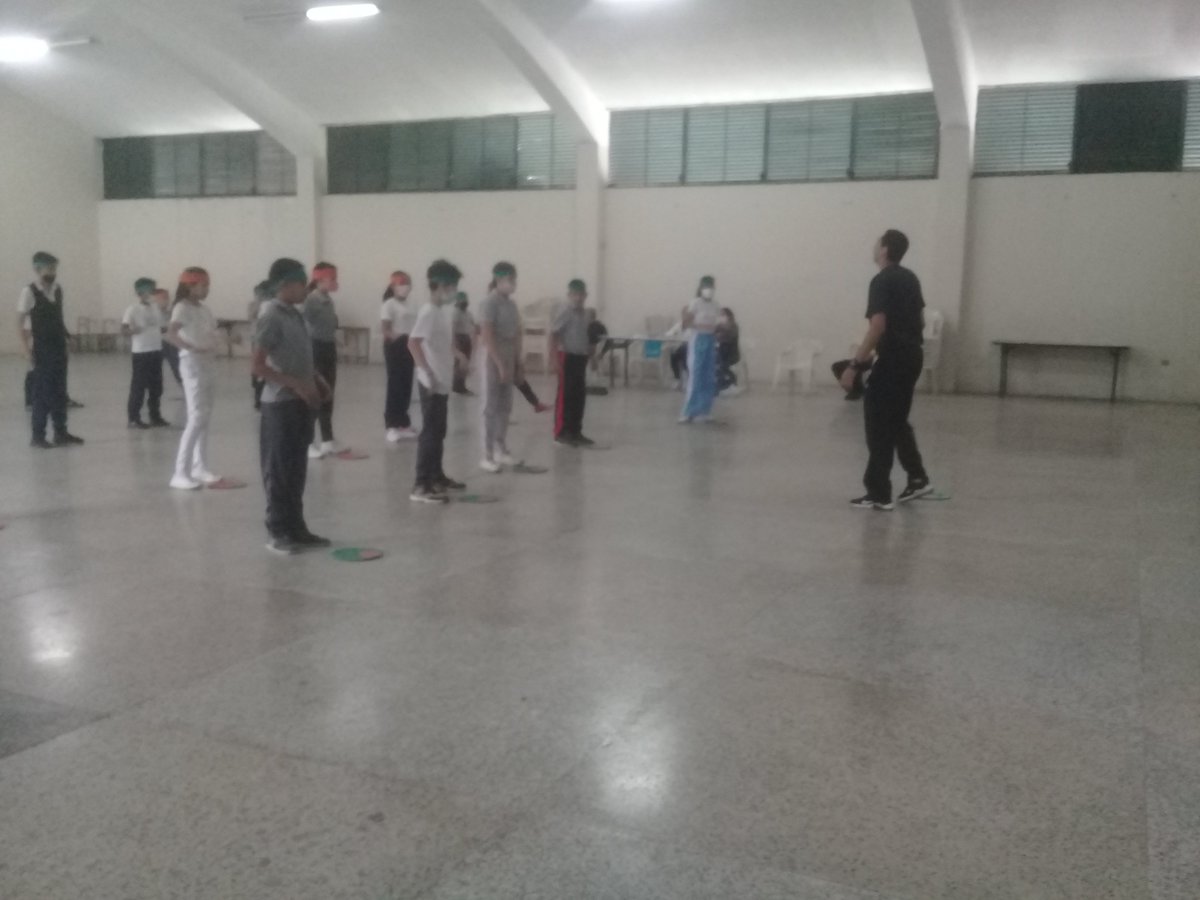 DorisJi32185292's tweet photo. #Berzabeth Gandica jefa de Zona Educativa Táchira junto a la coordinación de educación FÍSICA Felicita a los 3 docentes q nos representarán en el 1er Festival de Clases desde el 9 al 14 de Mayo en el Edo. Trujillo
@MPPEDUCACION @_LaAvanzadora @DGEFDMPPE @Berzabethg1 y https://t.co/OhTnoP1Dct