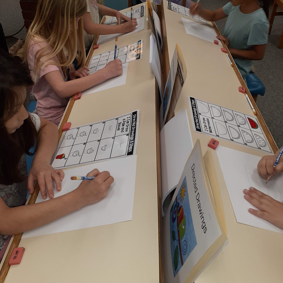 Kids are getting to "unplug," use interpersonal skills, &amp; creativity  <a href="/HowellTwpNewbry/">Newbury Early Learning Center</a> #Makerspace #Howellleads