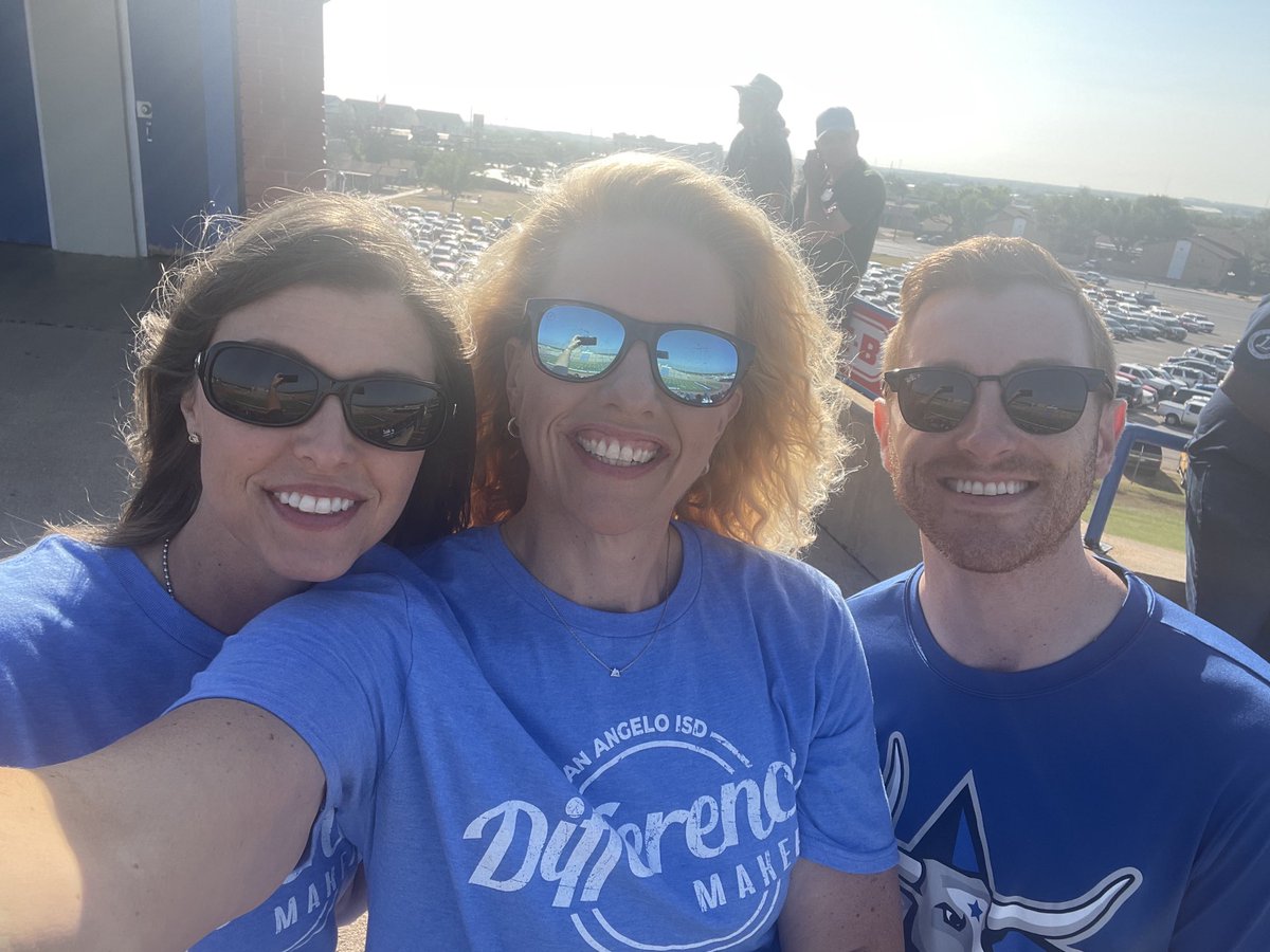 Elisa Bird tweet media