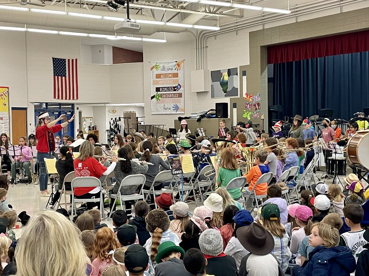 Hoot, Hoot, Hooray! Our 5th grade band sounds great today! 🦉🎶🎶