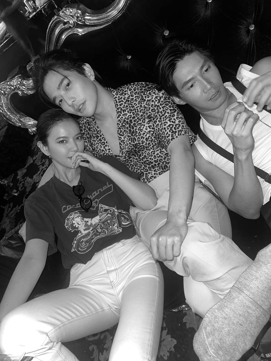 leethanatfamily's tweet photo. #Mamagogo 📸📸

#Lee_Thanat
#ลีฐานัฐพ์
©: ggigie https://t.co/V3PcF7LDxC