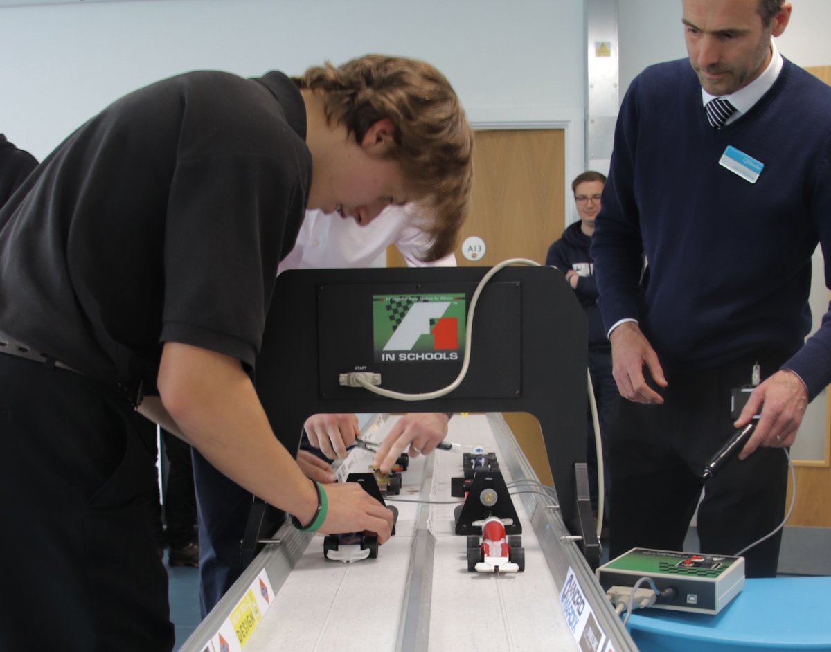 QEStudio tweet media