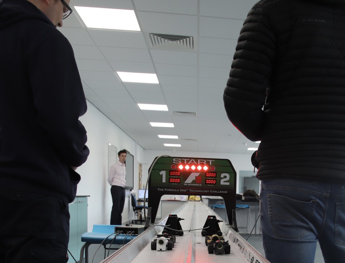 QEStudio tweet media