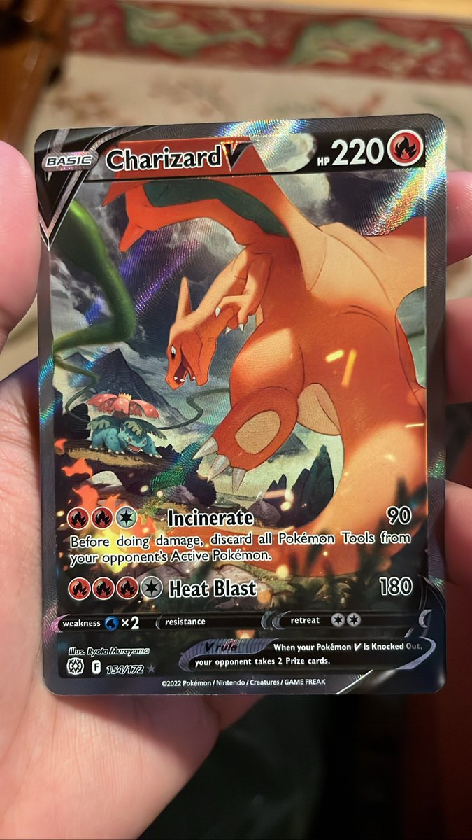 persaudz's tweet image. What an absolute beauty this card is #CharizardV #Charizard #brilliantstars