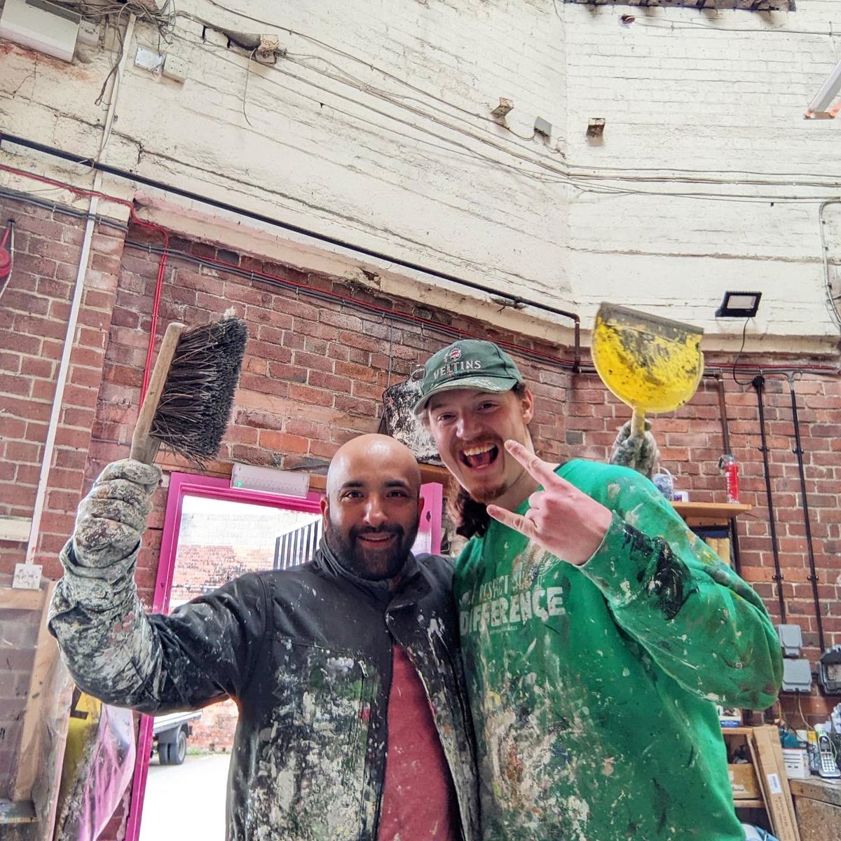 SeagullsPaint's tweet photo. If you're planning your weekend please bear in mind that we are shut on Sunday due to the #leedshalfmarathon if you are cheering folk on look out for our Rob pounding the circuit 🏃‍♂️#closedsunday https://t.co/YSk2myVfu4