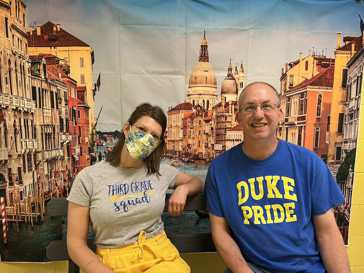 StoltzfusAmanda's tweet photo. The past five years have been pretty awesome with this teaching partner. It will be really hard to leave the dream team!❤️ #ccesdukes #iamcucps https://t.co/sCpfXx2KA9