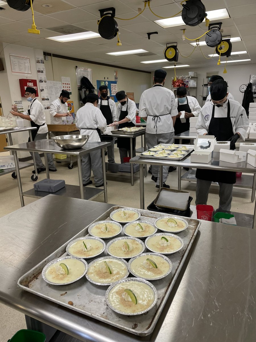 Hard at work preparing 180 Key Lime Tarts.  Doing our part to show ❤️ ❤️ ❤️ for our first &amp; best customers, the <a href="/APSCareerCenter/">Arlington Career Center</a> Staff

#HappyTeacherAppreciationWeek