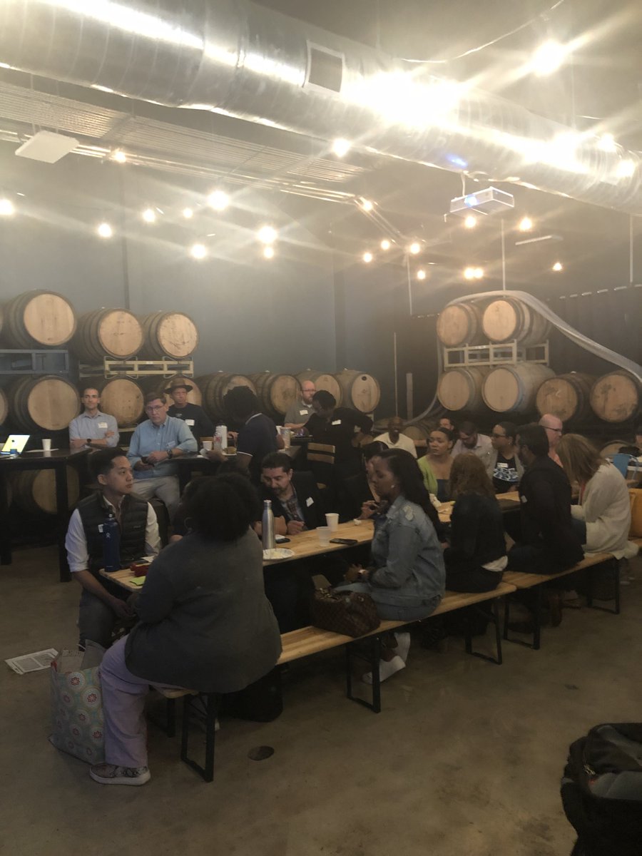 LeadershipHoust's tweet photo. Class XL is kicking off their Creative Economy Day at True Anomaly Brewing hearing about 'Extended Reality in Fashion and Digital Buildings' from Houston Community College! #LH40 #LeadershipHouston https://t.co/T1DrI4i1uF
