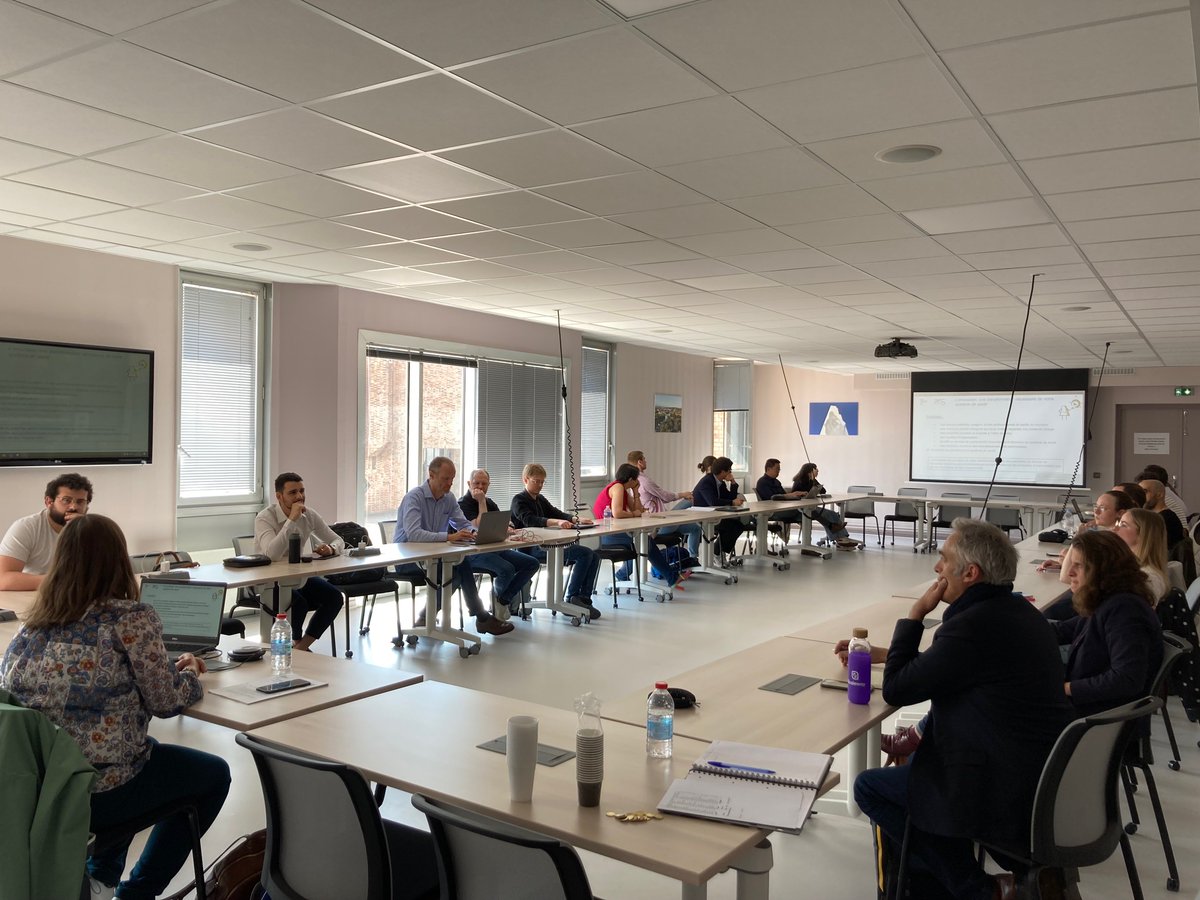Incubateurlorr1's tweet photo. 🏥 Retour en image sur la réunion du Cluster Santé et la présentation de l'ARS Grand Est sur les dispositifs financiers développés pour les entreprises du secteur.
Merci à tous les intervenants et participants 🙏🏻
#Startup #Entreprendre #Innovation #Incubateur https://t.co/jfpZGmHwNv