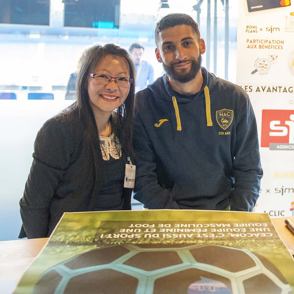 CeacomLeHavre's tweet photo. Retour en images du forum #emploi 76 organisé par la @seinemaritime et le @HAC_Foot au @StadeOceane hier.
Une initiative #ToutPourlEmploi à saluer et à réitérer avec nos partenaires Sim Emploi 76, @SamsicEmploi ,@mllehavre, @Poleemploi_Ndie, @ManpowerFrance, @fodeno et Crit. https://t.co/pf036xjFxA
