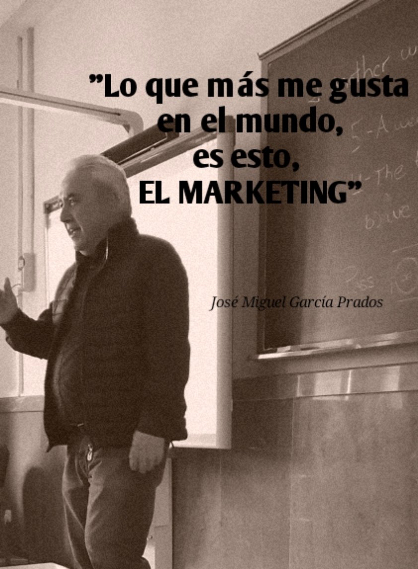 AbmaCyA's tweet photo. Hoy os quiero dejar esta imagen, del creador de esta comunidad, en plena charla, buscando talento. Con una de las frases que monta sus orígenes #reporterotuitero #CyACartuja @jmalex https://t.co/8y405eZlE5